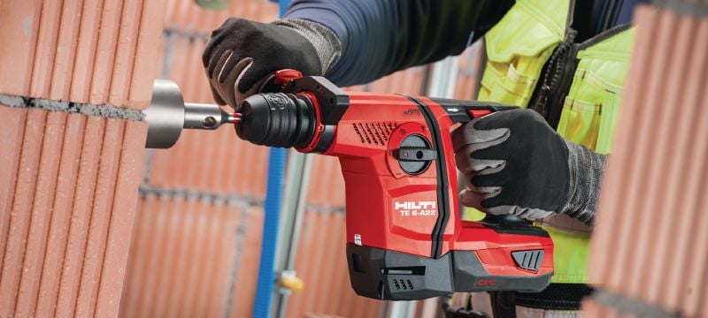 Perforateur sans fil TE 6-A22 Puissant perforateur sans fil 22 V avec poignée en D, très performant en termes de forage et de burinage du béton Applications 1