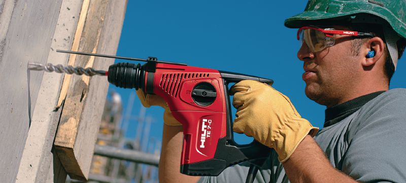 Perforateur TE 7-C Perforateur SDS Plus (TE-C) puissant à trois modes avec poignée en D et une fonction piquage Applications 1