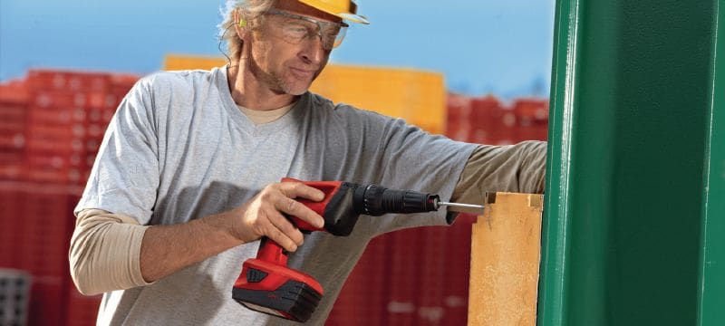 Visseuse sans fil ST 1800-A22 Visseuse sans fil à couple réglable pour les applications sur acier et métal Applications 1